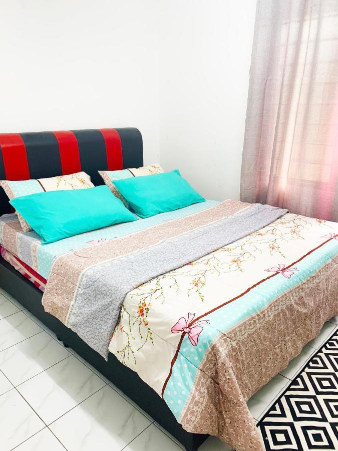 Rumah Tamu Azizah Kampong Tanjong Bayan المظهر الخارجي الصورة